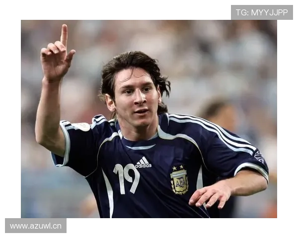 梅西今天吃的早餐比我一个月工资还贵，真是活在另一个世界啊